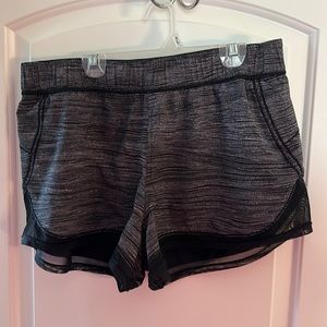 Lululemon running reversible shorts